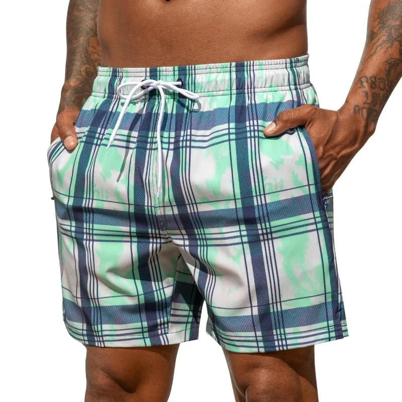 Trendige Ombre-gestreifte Graf – Trunks Board Surf Bewertung und Preis